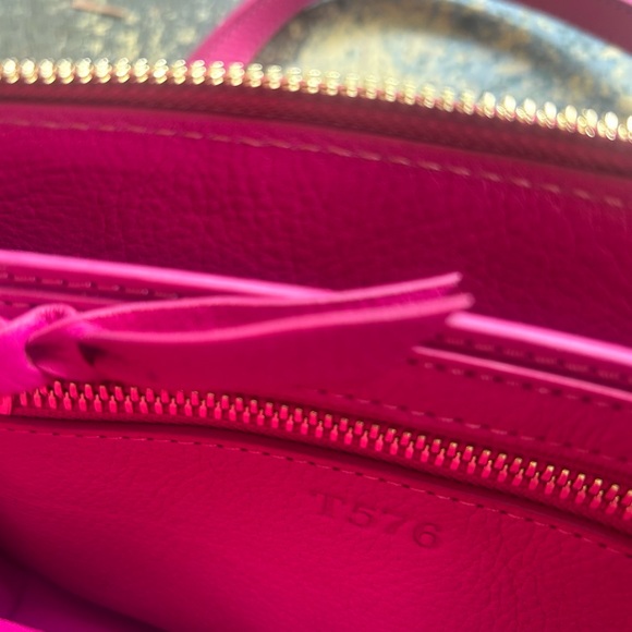 Pink Leather Crossbody Bag - Picture 7 of 7